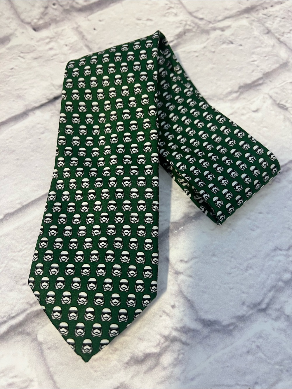 Star Wars Green Tie with White Stormtrooper Helmets